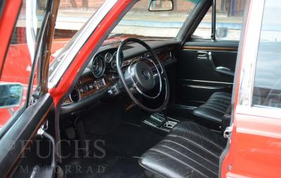 1971 Mercedes - Benz 300 SEL 6.3 W109