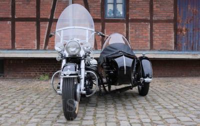 1959 Harley Davidson FLH Duo Glide Panhead Sidecar