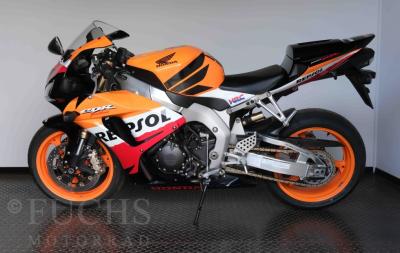 2008 Honda CBR 1000 RR Fireblade Repsol SC57 No. 961