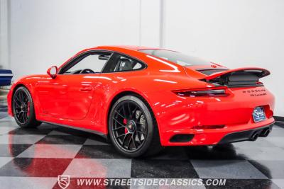 2018 Porsche 911 Carrera GTS