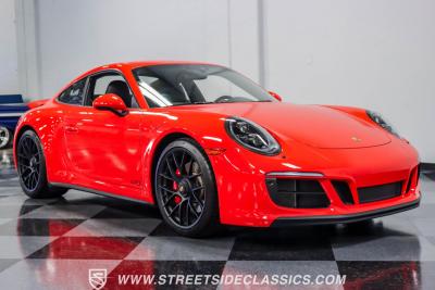 2018 Porsche 911 Carrera GTS