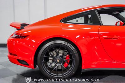 2018 Porsche 911 Carrera GTS