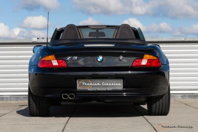 2001 BMW Z3 3.0i