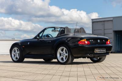 2001 BMW Z3 3.0i