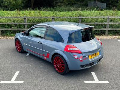 2009 Renault 2009 MEGANE sport R26.R