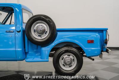 1968 GMC C10 Stepside