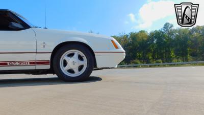 1984 Ford Mustang GLX