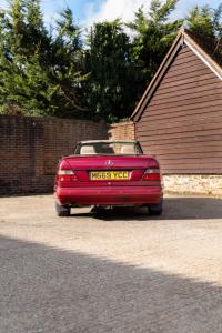 1994 Mercedes - Benz E220 Cabriolet