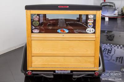 1933 Ford Woodie Street Rod Wagon