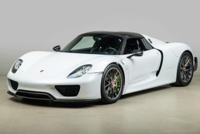 2015 Porsche 918 Spyder