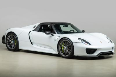 2015 Porsche 918 Spyder