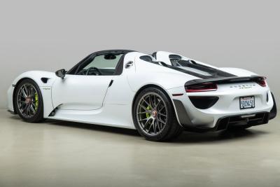 2015 Porsche 918 Spyder