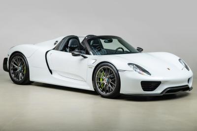 2015 Porsche 918 Spyder