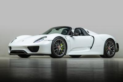 2015 Porsche 918 Spyder