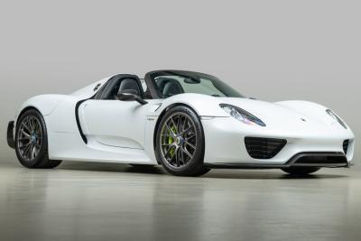 2015 Porsche 918 Spyder