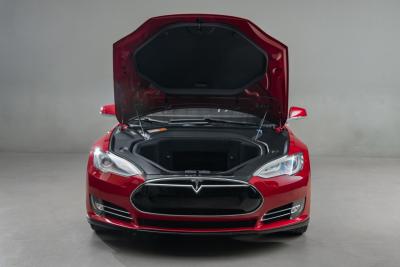 2013 Tesla Model S