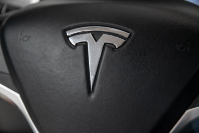 2013 Tesla Model S