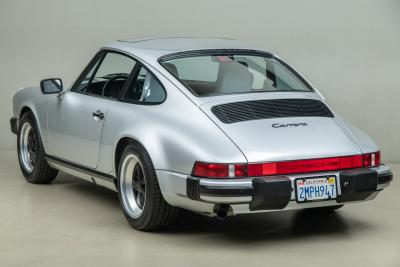 1988 Porsche 911 Carrera 