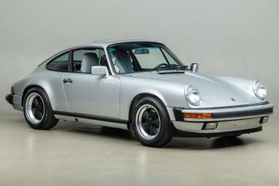 1988 Porsche 911 Carrera 