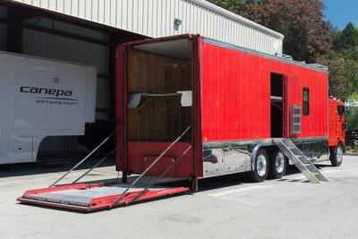 1980 Peterbilt Transporter