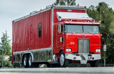 1980 Peterbilt Transporter