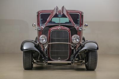 1932 Ford 2-Door Sedan