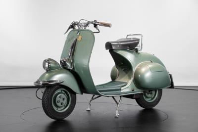 1951 Piaggio Vespa 125 V30 M FARO BASSO