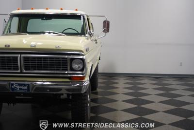 1970 Ford F-250 Sport Custom Highboy 4x4