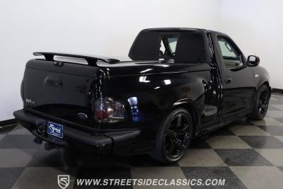 2004 Ford F-150 Lightning SVT