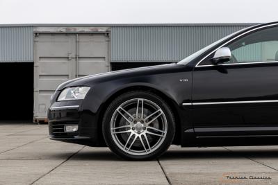 2007 Audi S8 5.2 V10