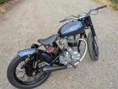 ROYAL ENFIELD CUSTOM BOBBER