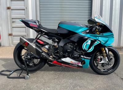 Yamaha YZF-R1 PETRONAS