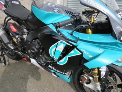 Yamaha YZF-R1 PETRONAS