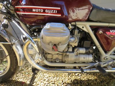 Moto Guzzi V7 Sport