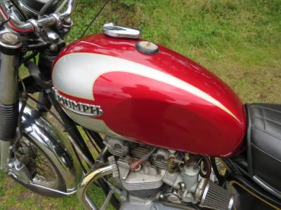 Triumph T140V BONNEVILLE