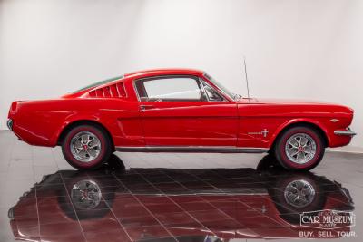 1965 Ford Mustang Fastback