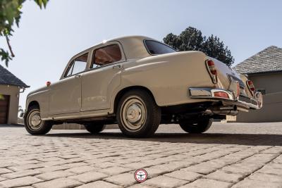 1960 Mercedes - Benz Benz 190 &#039;Ponton