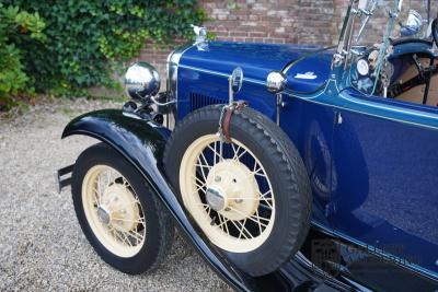 1931 Ford A Roadster de Luxe