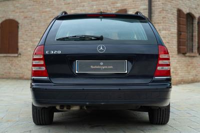 2001 Mercedes - Benz C 320