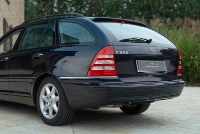 2001 Mercedes - Benz C 320