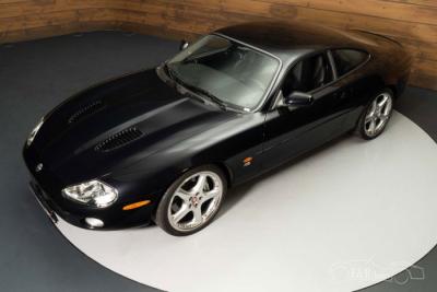 2003 Jaguar XKR