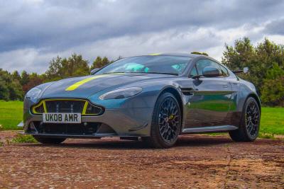 2017 Aston Martin VANTAGE AMR