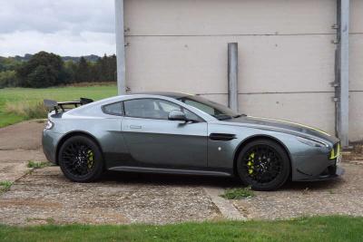 2017 Aston Martin VANTAGE AMR