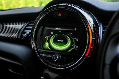 2017 BMW MINI JCW 6 SPEED TIPTRONIC