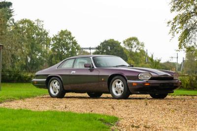 1993 Jaguar XJS V12 6.0-LITRE INSIGNIA COUP&Eacute;