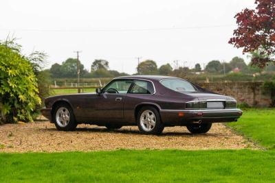 1993 Jaguar XJS V12 6.0-LITRE INSIGNIA COUP&Eacute;