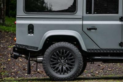 2011 Land Rover DEFENDER 110 V8