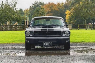 1965 Ford Mustang Restomod