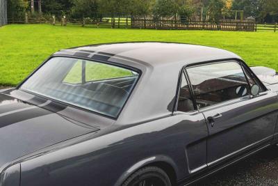 1965 Ford Mustang Restomod