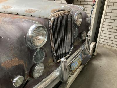 1957 Jaguar MK8 to restore